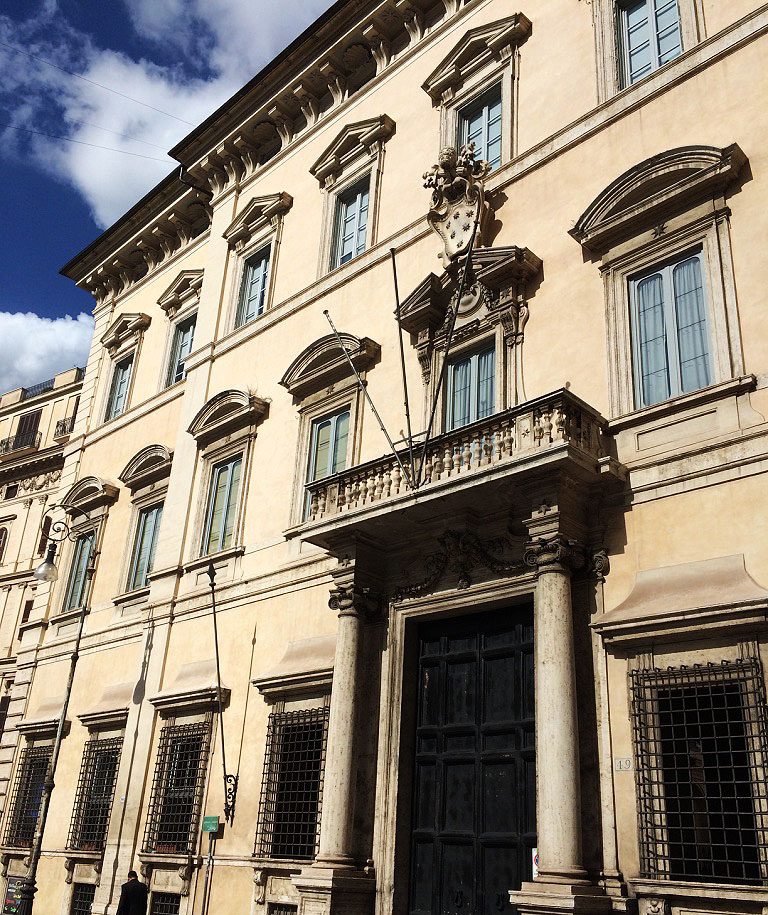 Palazzo%20Altieri%2C%20Rome%202.jpg